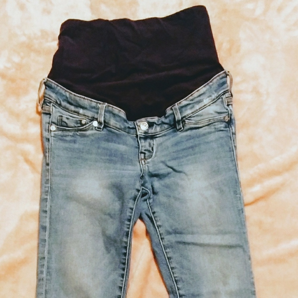 8 / H&M Maternity Jeans